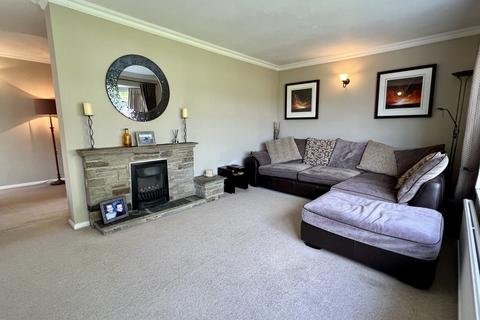 27 Ullswater Drive, Wetherby, LS22 6YF