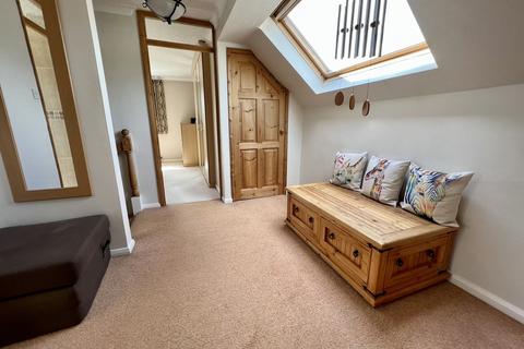 27 Ullswater Drive, Wetherby, LS22 6YF