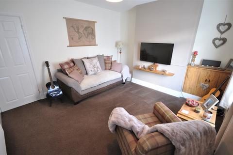 40 Lock Lane, Thorne, Doncaster, DN8 5ET