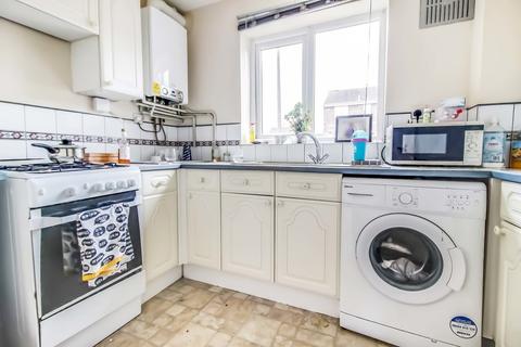 31 Hadleigh Close, Westlea, Swindon, SN5 7DA