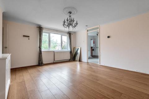 2 bedroom maisonette to rent, Rossiter Fields,  Barnet,  EN5