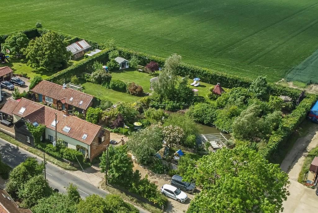 New Buckenham Road, Banham, Norwich 6 bed cottage for sale £780,000