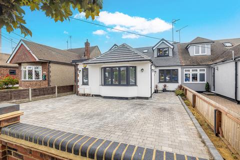 29 Nelson Road, Rayleigh, SS6 8HB