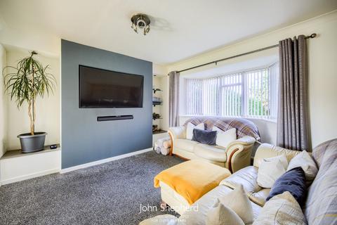 4 bedroom semi-detached house for sale, Old Lode Lane, Solihull, West Midlands, B92