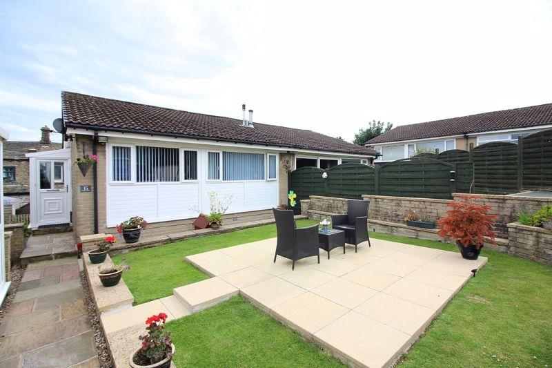 Warley Dene, Warley, Halifax 2 bed semidetached bungalow for sale £