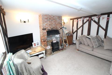 2 bedroom terraced house to rent, Hands Farm Cottages, Radley Green, CM4