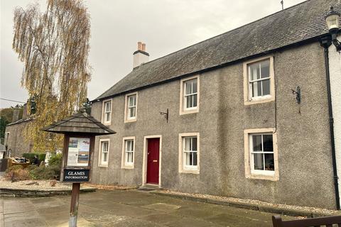 3 bedroom semi-detached house to rent, 7 The Square, Glamis, Forfar, Angus, DD8