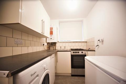 2 bedroom ground floor maisonette for sale - Willoughby Road, Slough, SL3
