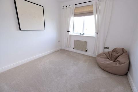 3 Godolphin Close, Eccles, Manchester, M30 9EW