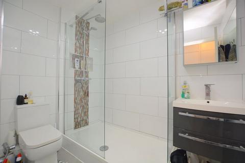 Flat 4, The Poplars, 4 Devonshire Road, Pinner, HA5 4NX