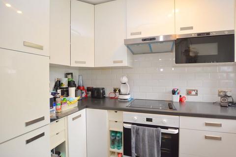 Flat 4, The Poplars, 4 Devonshire Road, Pinner, HA5 4NX