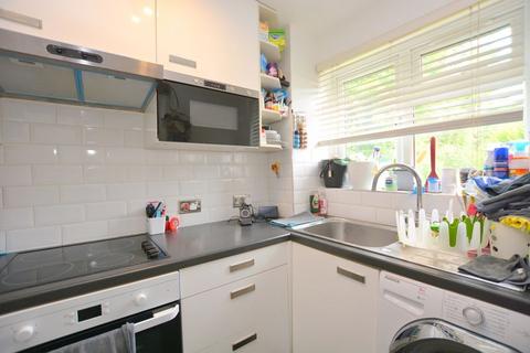 Flat 4, The Poplars, 4 Devonshire Road, Pinner, HA5 4NX