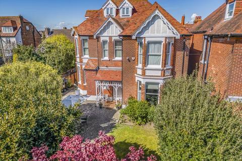 6 bedroom detached house for sale, Craneswater Park, Southsea