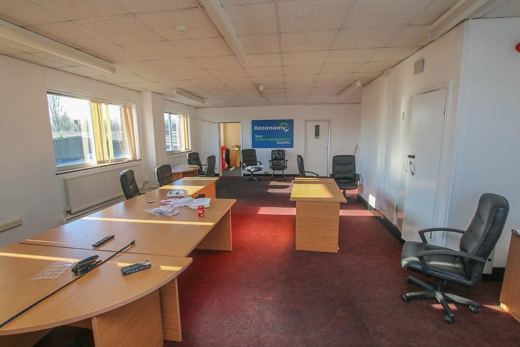 North Lynn Industrial Estate, King's Lynn, PE30 Office £400 pcm (£92 pw)