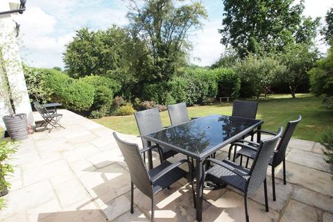 280 Pickhurst Lane, West Wickham, BR4 0HT