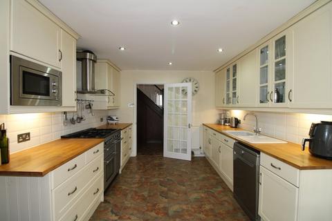 280 Pickhurst Lane, West Wickham, BR4 0HT