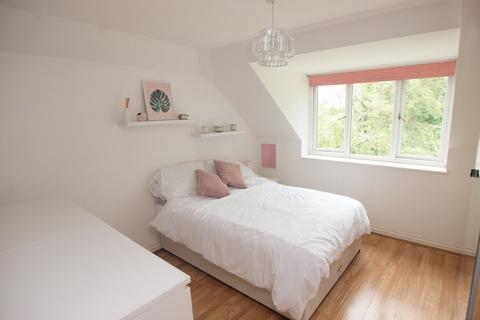 280 Pickhurst Lane, West Wickham, BR4 0HT