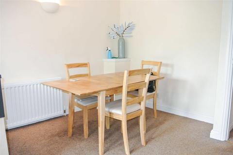 3 bedroom townhouse to rent - Taylor Court, Warwick