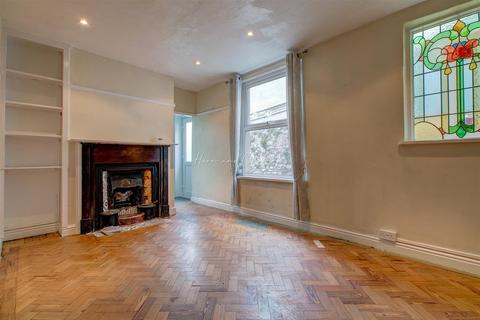 46 Machen Place, Cardiff, CF11 6EQ