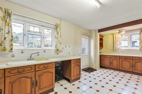 51 Badger Close, Maidenhead, SL6 2TE