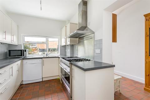 107 Arthur Road, Windsor, SL4 1RU