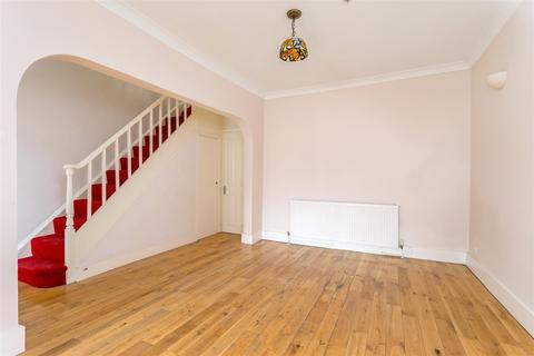 107 Arthur Road, Windsor, SL4 1RU