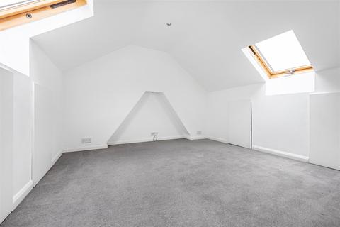 28 Alexandra Road, Windsor, SL4 1HR