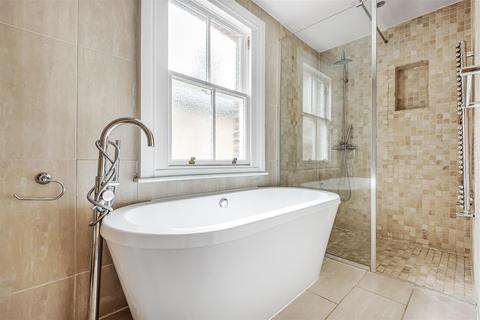 28 Alexandra Road, Windsor, SL4 1HR