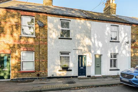 4, Helen Cottages Dedworth Road, Windsor, SL4 4JZ