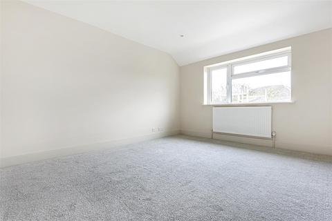 11 Follett Close, Old Windsor, Windsor, SL4 2NZ
