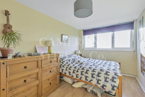 72 Clement Close, London, NW6 7AN
