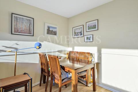 72 Clement Close, London, NW6 7AN