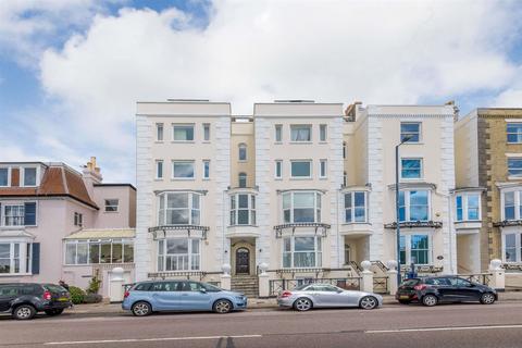 2 bedroom flat for sale - Clarence Parade, Southsea