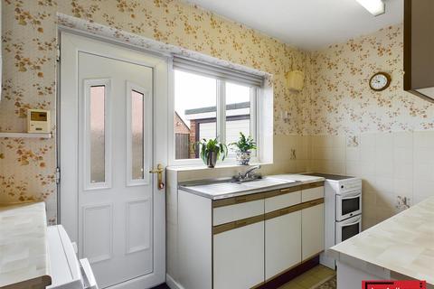 28 Beechwood Drive, Ormskirk, L39 3NX