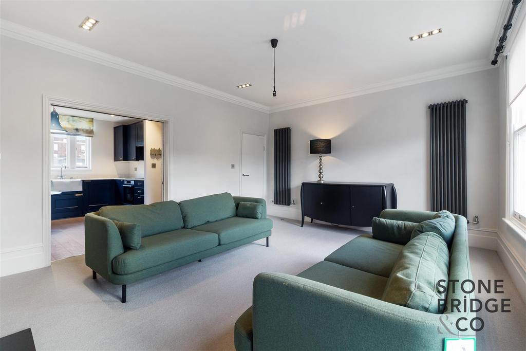 Flat C, 116 Highgate Road NW5 1 PB-8.jpg