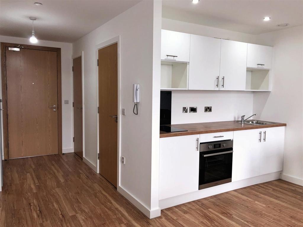 Kitchen & Hall