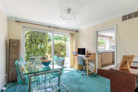 20 Sutherland Close, Taunton, TA1 4LE