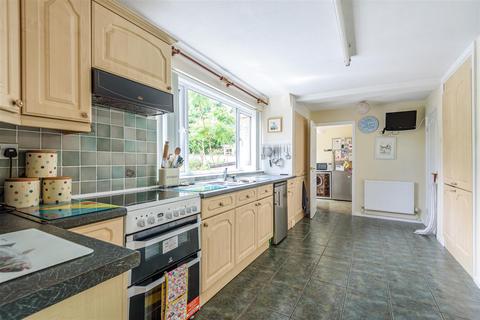 20 Sutherland Close, Taunton, TA1 4LE