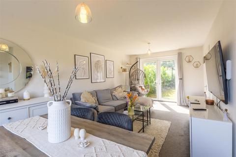 61 Birchfield Road, Arnold, Nottingham, NG5 8BJ