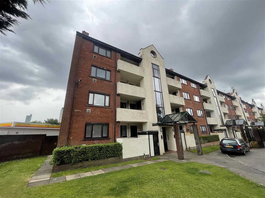 Rosalind Court, Asgard Drive, Salford 2 bed apartment for sale £135,000