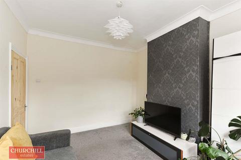 68 Leucha Road, London, E17 7LG