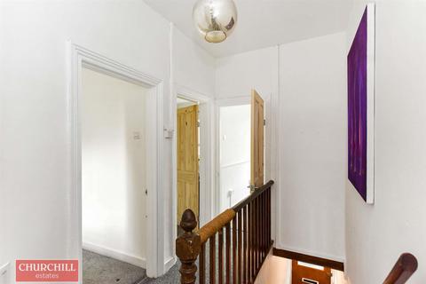 68 Leucha Road, London, E17 7LG
