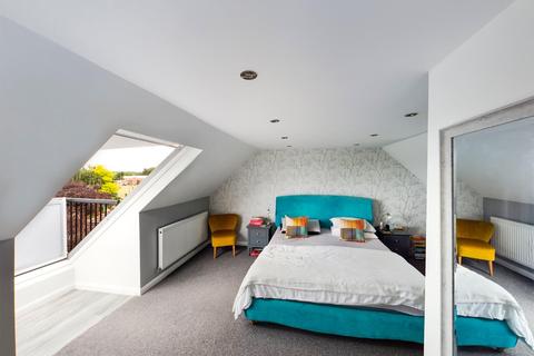 202 Billing Road, Northampton, NN1 5RX