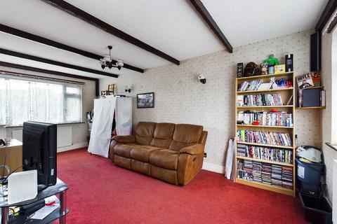 202 Dunley Drive, New Addington, Croydon, CR0 0RF