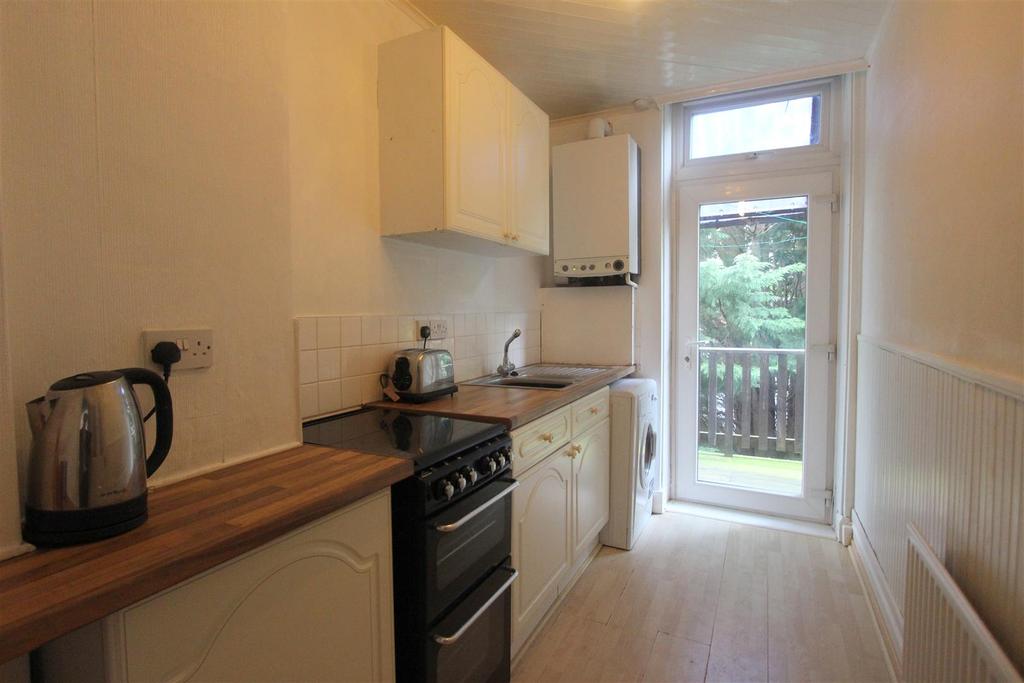 Milbank Road, Darlington 2 bed flat £520 pcm (£120 pw)