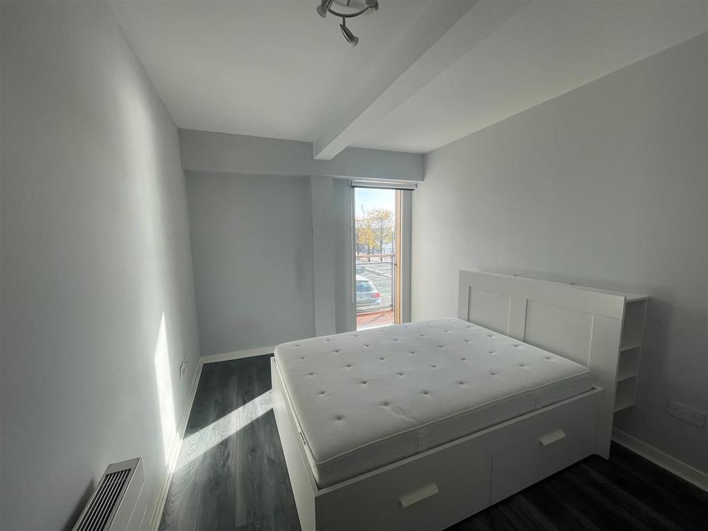 Bedroom 2.jpg