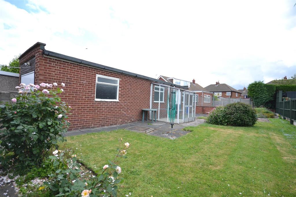 17barlane GARDEN.JPG
