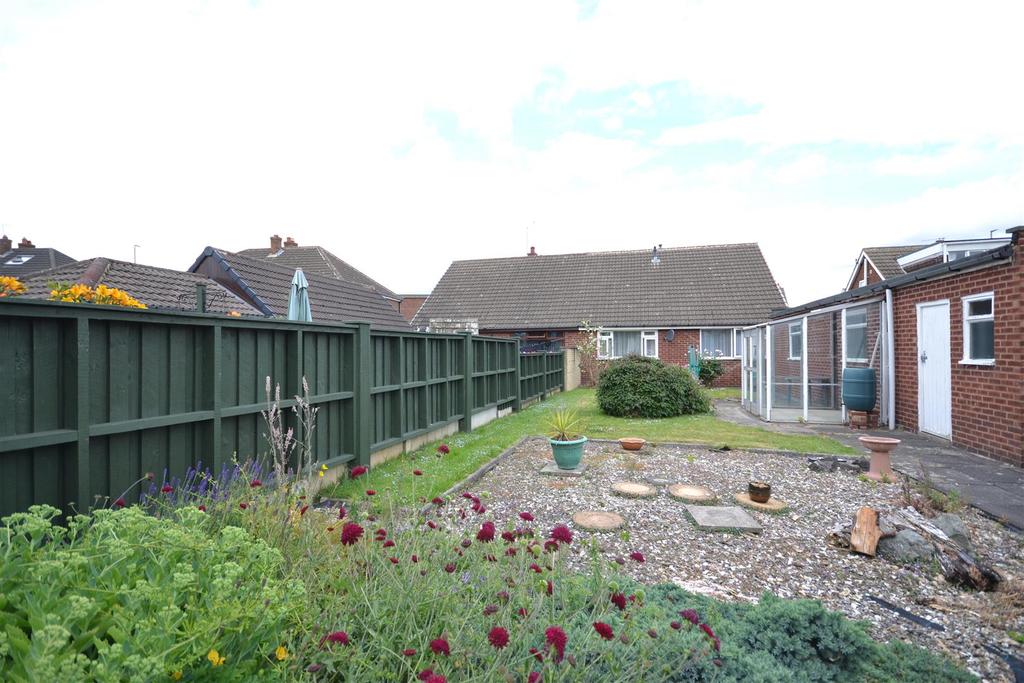 17barlane GARDENVIEW3.JPG
