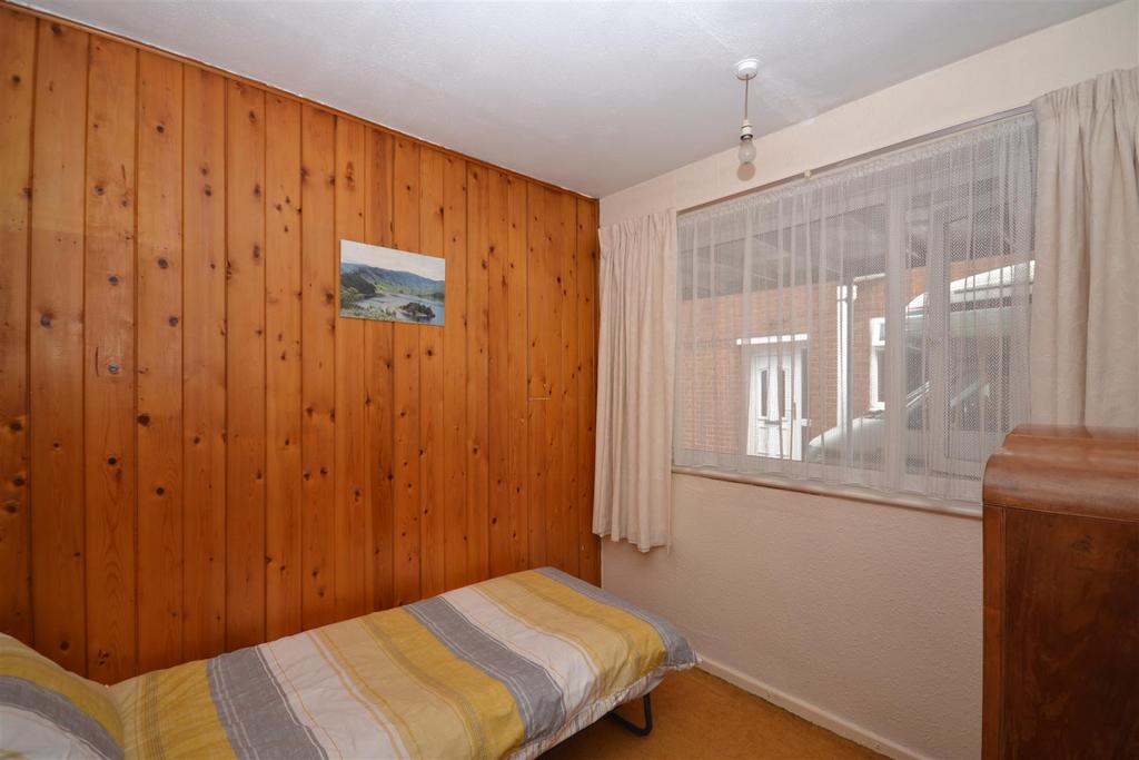 17barlane BED3.JPG