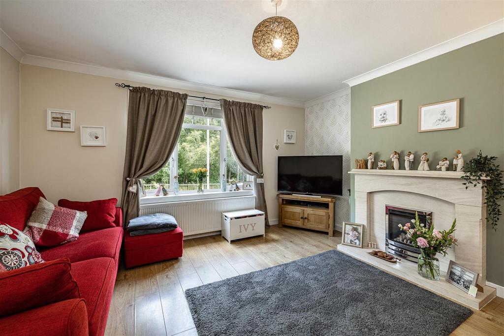 Wood Street, Galashiels 3 bed semidetached house £189,500